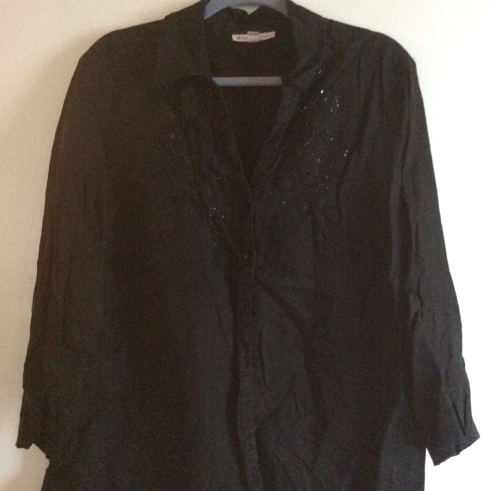Black linen shirt